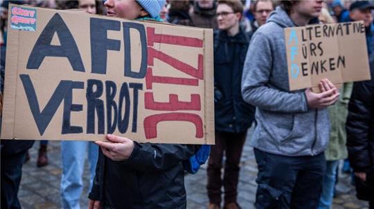 Demonstration gegen Rechtsextremismus in Rostock.