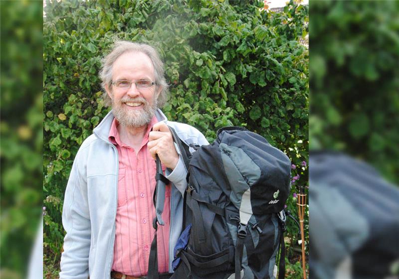 Den Rucksack immer parat: Wanderführer Jens Schliwa. Foto Stief
