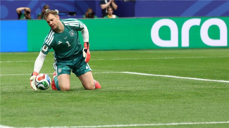„Extrem gefreut“: Sieben-Tore-Traumstart gegen Curaçao Den Start in seine fünfte WM hat sich Manuel Neuer anders vorgestellt.