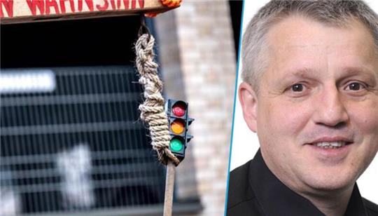 Den Streit um die Ampel-Galgen kommentiert Karsten Wisser, Redaktionsleiter in Buxtehude.