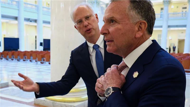 Den US-Sondergesandten Steve Witkoff hat Kirill Dmitrijew hofiert, für den Bundeskanzler Merz hat er nur Spott übrig. (Archivbild)