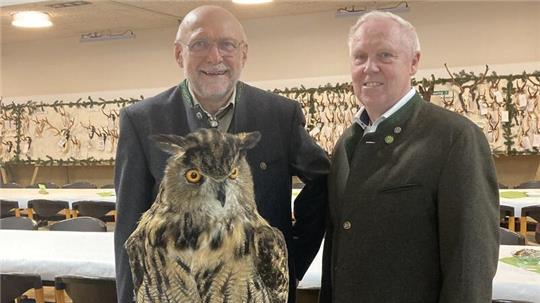 Den Uhu erhielt die Jägerschaft vom Naturschutzamt des Landkreises Stade.