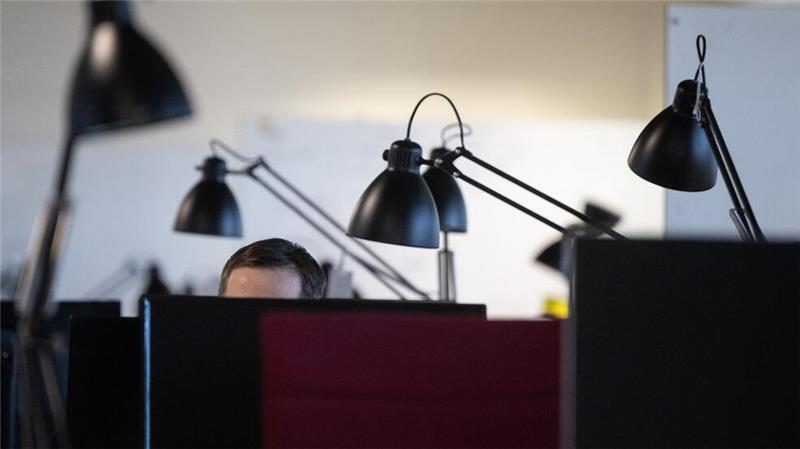 So schaffen Sie den beruflichen Aufstieg Den eigenen Marktwert zu kennen, ist wichtig für die Karriere.