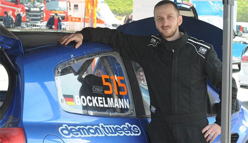 Dennis Bockelmann aus Buxtehude fährt auf dem Estering sein ersten Rallycross-Rennen. Fotos: Berlin