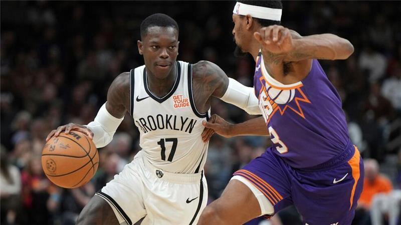 Wechsel nach dem Abendessen: Schröder jetzt ein Warrior Dennis Schröder spielt zukünftig für die Golden State Warriors - sein achtes Team im zwölften NBA-Jahr.
