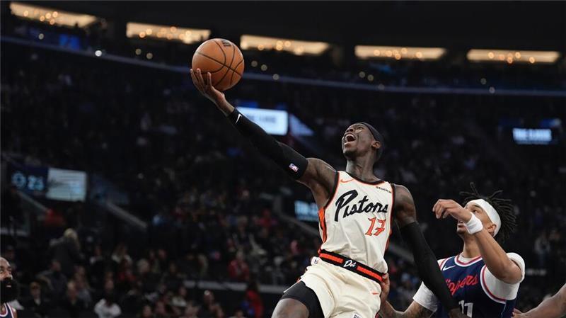 Cavaliers haben als erstes NBA-Team Playoff-Teilnahme sicher Dennis Schröder spielte gut, konnte die Niederlage der Pistons aber nicht abwenden.