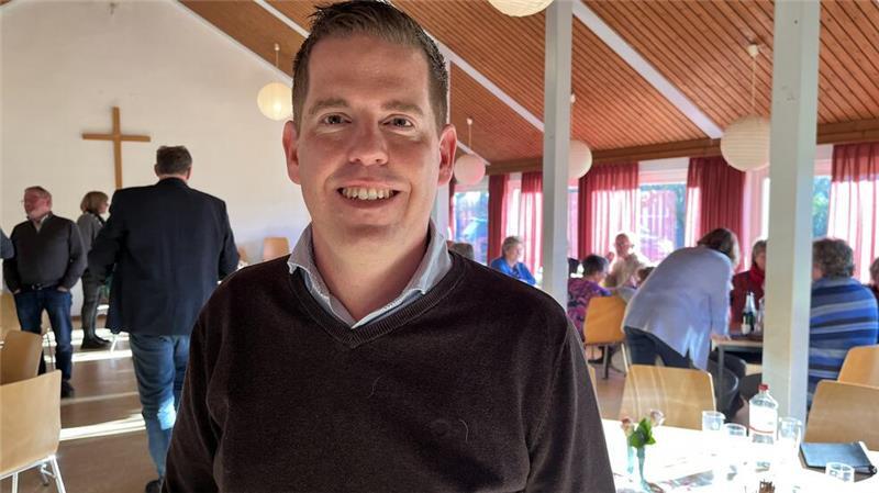 Samtgemeinde Lühe: Bürgermeister Timo Gerke tritt wieder an Dennis Trautmann begrüßt die Förderung für die Sanierung der Windmühle Venti Amica. Er hofft, dass die Kommunen weiter den Denkmalschutz unterstützen.