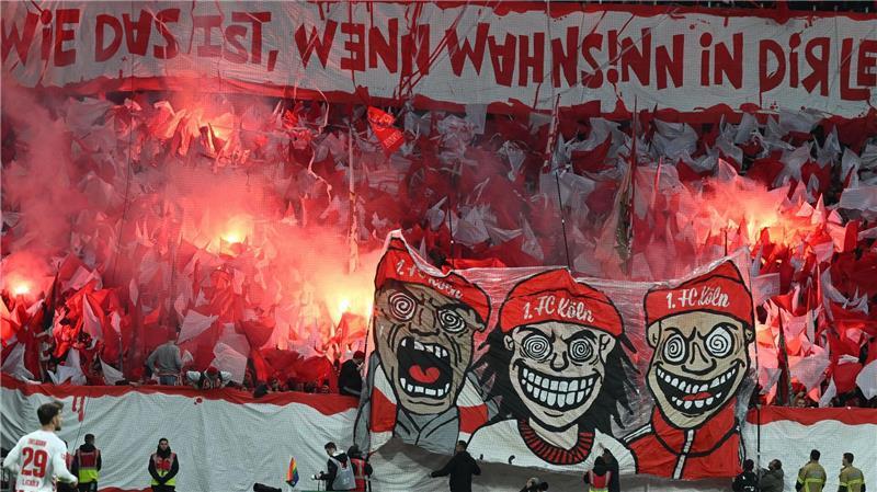 Der 1. FC Köln musste in der Vorsaison das meiste Bußgeld für Vergehen seiner Fans zahlen. (Archivbild) 