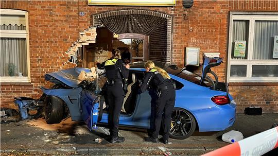 Der 25-jährige Beifahrer des BMW starb bei diesem Unfall im September 2023.