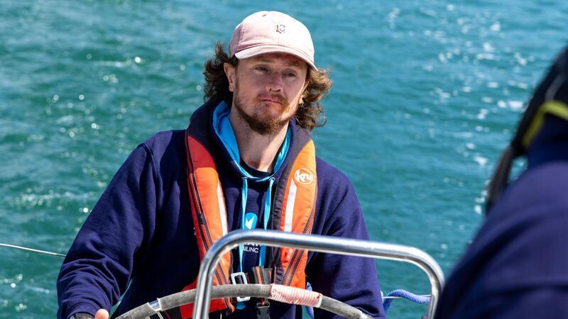 Der 33-Jährige will von Mexiko nach Japan reisen - möglichst ohne einen Stopp einzulegen.