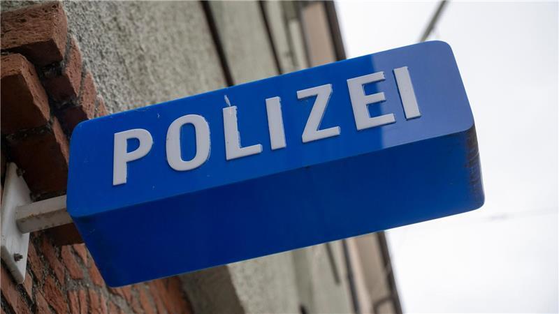 Sechsfache Mutter getötet - Mordverdacht gegen Ehemann Der 36-Jährige kam wegen des Verdachts auf Mord in Untersuchungshaft. (Symbolbild)
