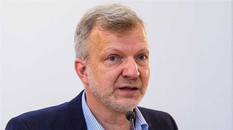 Der 55-jährige Thomas Großbölting kam bei dem Zugunglück in Hamburg ums Leben. (Archivbild)