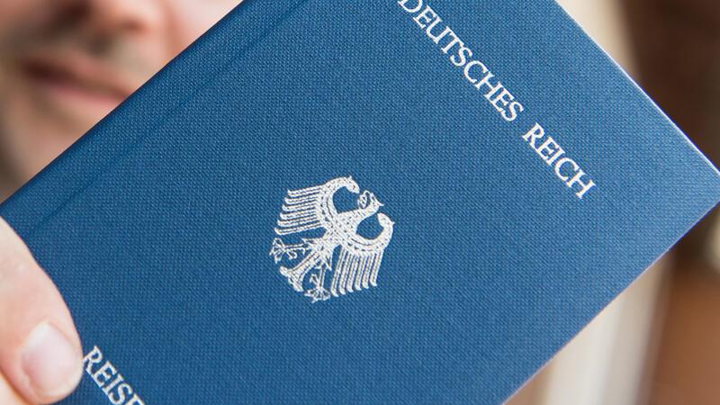 Buxtehuder Reichsbürger muss wegen Volksverhetzung ins Gefängnis Der 68-Jährige ist der „Reichsbürger-Szene“ zuzuordnen, erkennt die Bundesrepublik Deutschland nicht als Staat an.