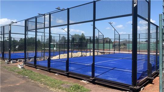 Der ASC Cranz-Estebrügge ist der erste Verein im Landkreis mit einer fertigen Padel-Anlage. Die ist aber nur für Mitglieder nutzbar.
