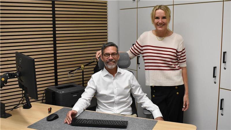 Hausarzt: Was an der neueröffneten Avatarpraxis besonders ist Der Allgemeinmediziner Jan Gerlach und seine Frau Tanja haben im Gebäude des ehemaligen Zevener Krankenhauses das Zentrum für Familienmedizin eröffnet.