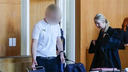 Der Angeklagte hat die Vorwürfe eingeräumt.