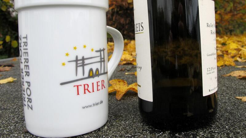 Techno und Bergsteigen jetzt Kulturerbe Der Apfelwein Viez gehört jetzt zum Kulturerbe.