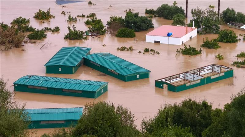 Der Atlantiksturm „Leonardo“ hat mit Starkregen und Orkanböen Überschwemmungen in Portugal und wie hier in Südspanien ausgelöst.