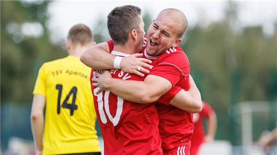 Der Aufsteiger aus Deinste spielt bisher eine starke Saison, während der TSV Apensen nach Verjüngung und Umbruch im Abstiegskampf steckt.