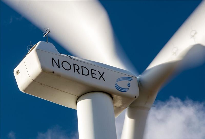 Windanlagenhersteller Nordex nach Cyberangriff weiter beeinträchtigt Der Auftrag umfasst 49 Turbinen mit einer Leistung von je 5,7 Megawatt. Foto: dpa