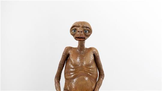 Der Außerirdische „E.T.“ kommt in New York unter den Hammer.