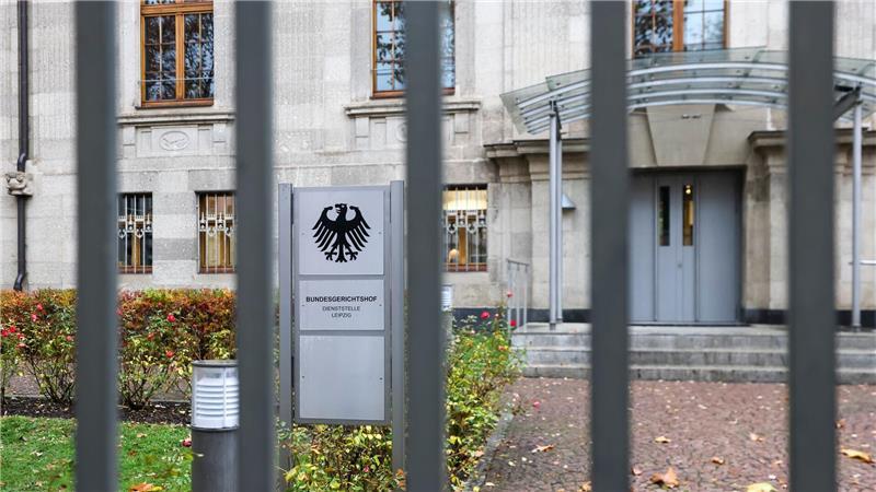Herzspezialist muss nach Patiententod erneut vor Gericht Der BGHJ hob ein Urteil gegen einen Herzspezialisten nach dem Tod zweier Patienten auf. Der Mann muss erneut vor Gericht. (Archivbild)