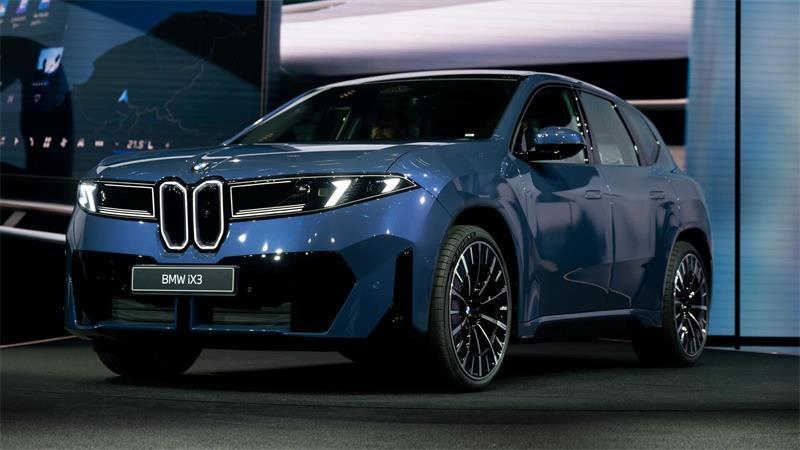 Wie Ungarn zur Werkbank der deutschen Autobauer wird Der BMW iX3 wird ebenfalls in Ungarn produziert. (Archivbild)