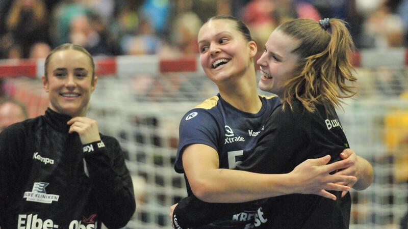 Wie der Buxtehuder SV die Auswärtsmisere beenden will Der BSV, hier Sinah Hagen, Maj Nielsen und Teresa von Prittwitz (von links), will endlich auch auswärts punkten.