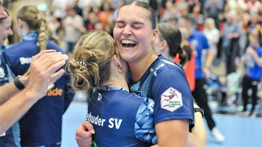 Der BSV um Maj Nielsen bejubelt den zweiten Sieg in dieser Saison.
