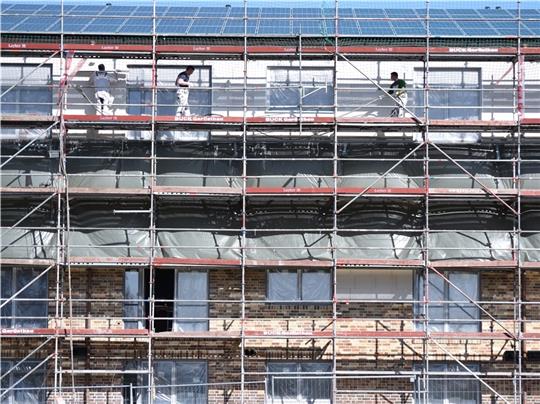 Der Bau von Wohnungen ist teuer geworden. Das treibt die Mieten hoch. Foto: Strüning