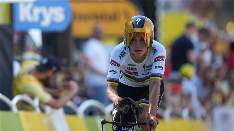 Lipowitz brilliert bei Tour - Ullrich „super beeindruckt“ Der Belgier Remco Evenepoel gewinnt das erste Zeitfahren bei der 112. Tour.