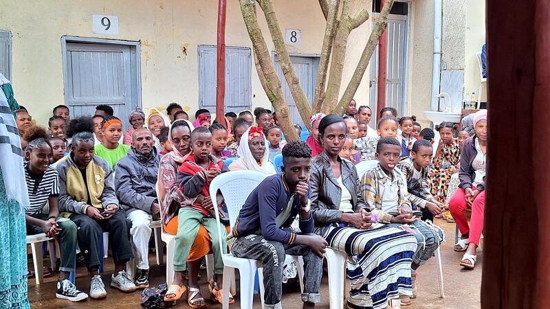 Der Besuch in Gimbi zeigt immer wieder, was wirklich vor Ort gebraucht wird.