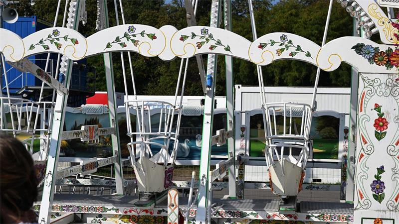 Der Betrieb an der Schiffsschaukel wurde gestoppt. 