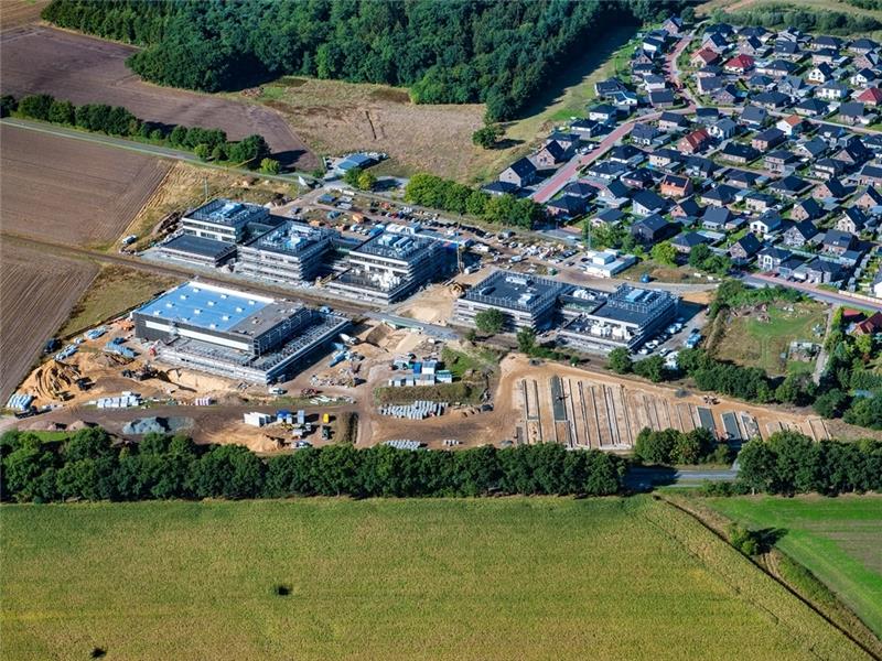 Der Bildungscampus Riensförde kostet 72,5 Millionen Euro. Die Zahlung per Kredit wird in diesem Jahr fällig. Foto: Elsen