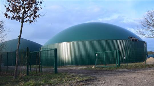 Der Biogasanlagen-Standort im Buxtehuder Ortsteil Ketzendorf ist aktuell drei Hektar groß.