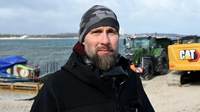 Der Biologe Robert Marc Lehmann wirft den Einsatzkräften vor, von ihnen ausgeschlossen worden zu sein. (Archivbild)