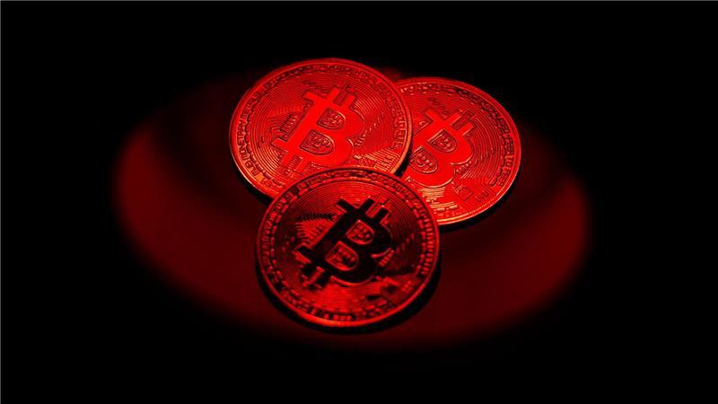 Der Bitcoin ist am Wochenende stärker unter Druck geraten. (Archivbild)