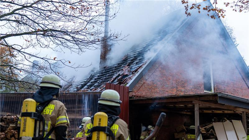 Der Brand hat schnell aufs Obergeschoss übergegriffen.