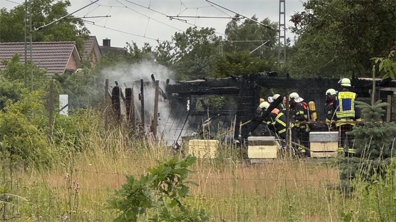 Der Brand in Nottensdorf hatte Auswirkungen auf den Bahnverkehr.