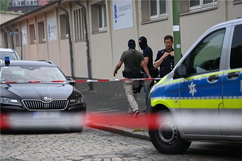 Der Bremerhavener Ambrust-Schütze hat nach Angaben der Polizei mehrere Schüsse abgegeben und mehr als eine Waffe dabei gehabt. Foto: dpa-Bildfunk
