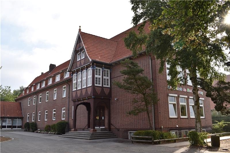 Der Bürgerverein Jork will ab 2025 Wohnraum auf dem heutigen Gelände der Grundschule „Am Westerminnerweg“ schaffen.Foto: Vasel