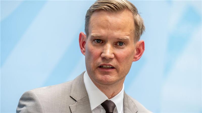 Der Bundesdrogenbeauftragte Hendrik Streeck hält die Verbotspläne für überfällig. (Archivbild)