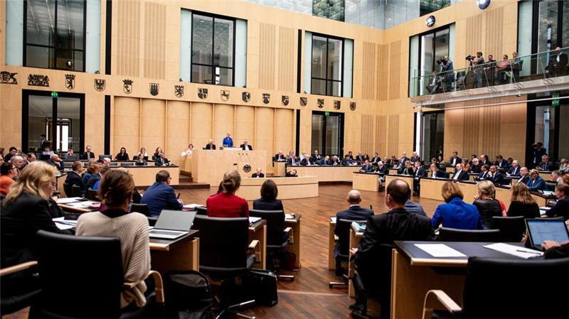 Bundestag nimmt „Sicherheitspaket“ an, Bundesrat teils nicht Der Bundesrat hat Teile des Gesetzespaktes abgelehnt.