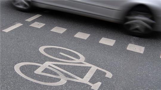 Der Burgwiesen-Radweg ist fast fertig und schon befahrbar.