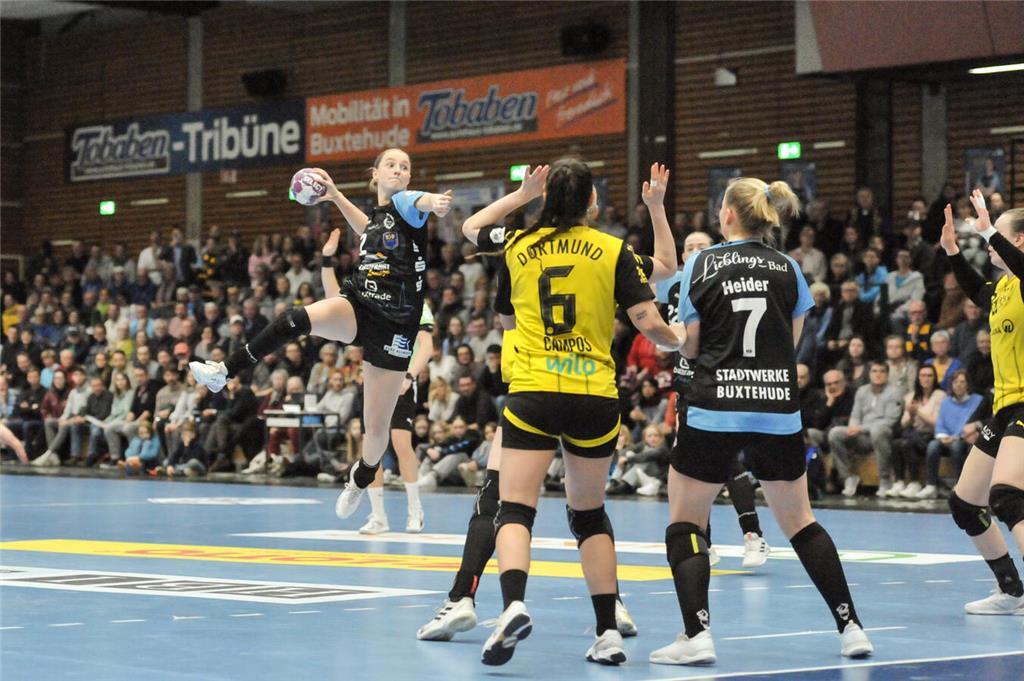 Der Buxtehuder SV verlor gegen Tabellenführer Borussia Dortmund.