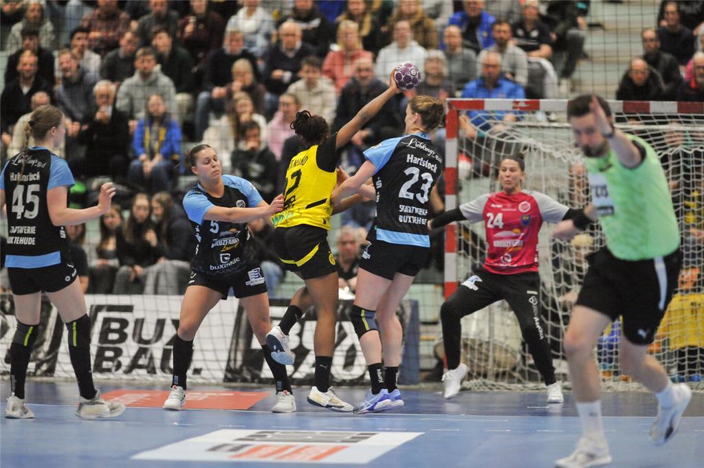 Der Buxtehuder SV verlor gegen Tabellenführer Borussia Dortmund.