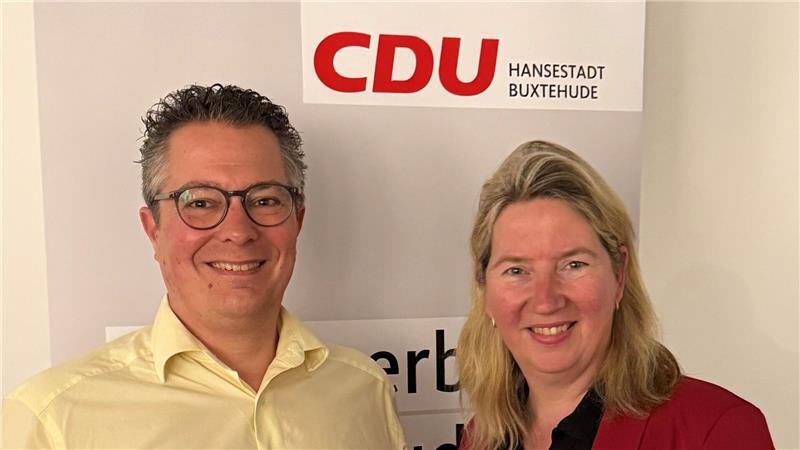 Der CDU-Stadtverbandsvorsitzende Marcel Haberkorn und die CDU-Landtagsabgeordnete Birgit Butter.