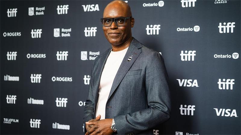 Spanisches Drama „La Bola Negra“ gewinnt in Toronto Der Chef des Festivals, Cameron Bailey, gab den Gewinner am Sonntag bekannt.