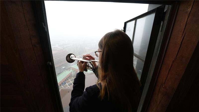 Der Choral wird zu Ehren Gottes und zur Freude der Menschen gespielt.