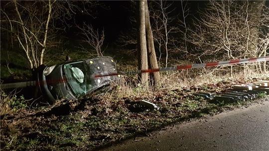 Verunfalltes Auto